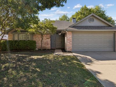 1111 Hyde Park Dr