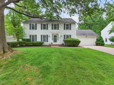 1445 Kingsway