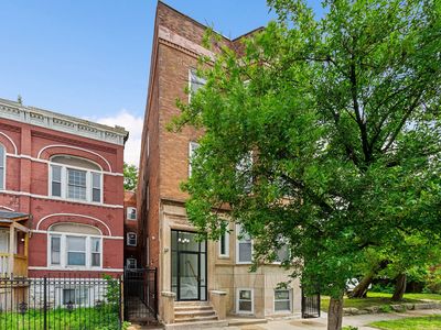 140 W 66th St APT 1F