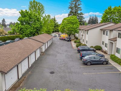 12506 SE Stark St APT E