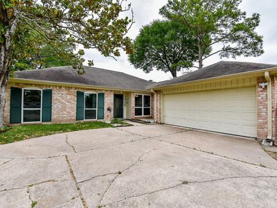 14206 Ella Lee Ln