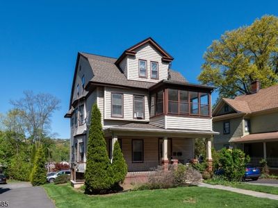329 Academy St