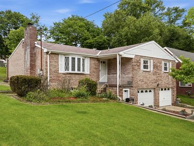 166 Glenhurst Dr