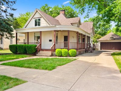 Property at 1309 Market St, Pekin, IL