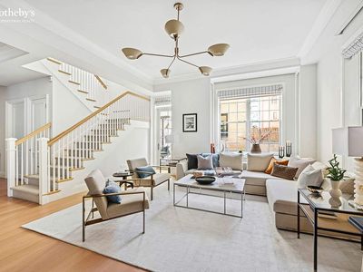 141 E 88th St APT M1