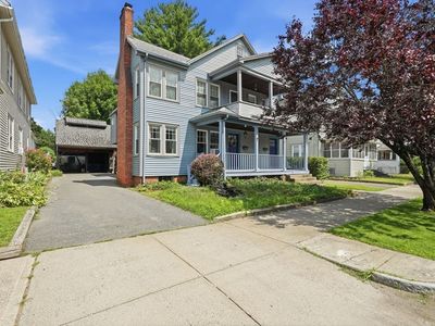 17-19 Howes St