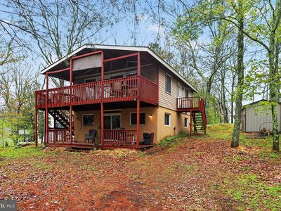 111 Horseshoe Ln