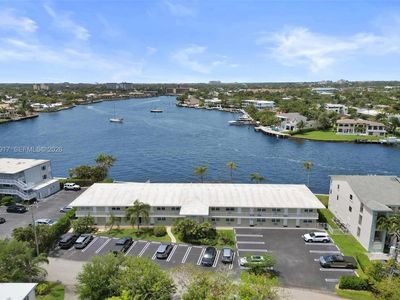 1105 S Riverside Dr APT 107
