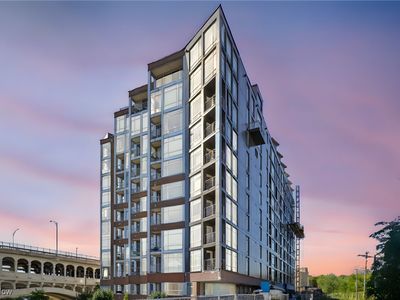 2222 Detroit Ave APT 817