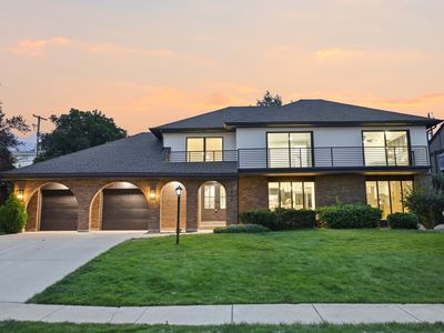 2366 E Cinnabar Ln