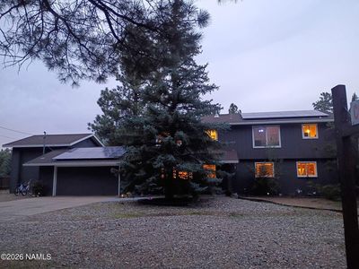 2945 N Pebble Beach Dr