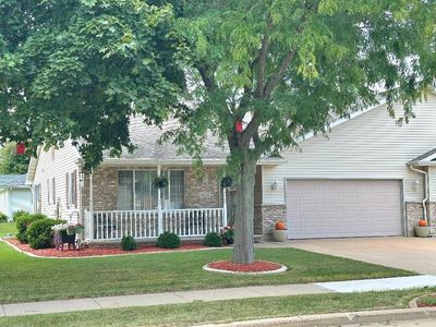 1633 Orchard Dr #B