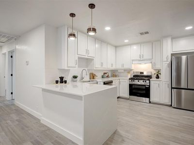 Property at 708 E Johnson St, Norman, OK