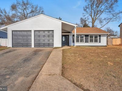 20 Parkhill Ln