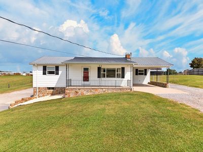 215 White Sands Rd