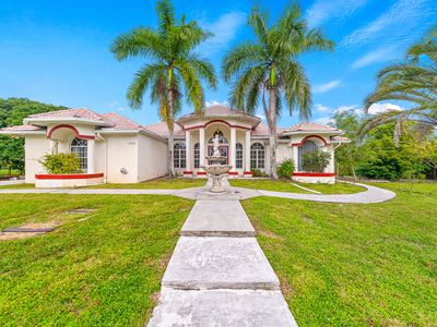 14387 Temple Boulevard