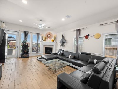 21343 Manatee Rock Ln