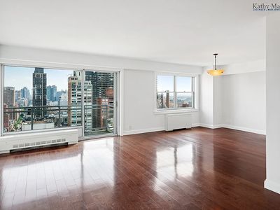 400 E 56th St APT 31D