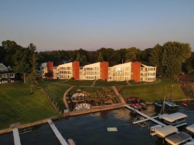 10660 N Shore Ln #D-1