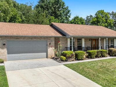 2121 Colby Dr