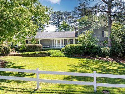 3099 Farmington Dr SE