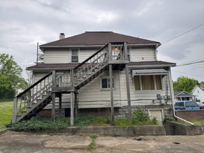 40 Maylan Dr