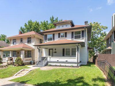 538 N Oxford St