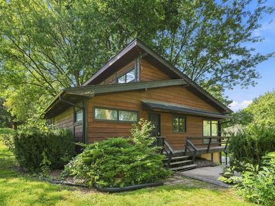 Property at 5014 Lorton Ave, Davenport, IA