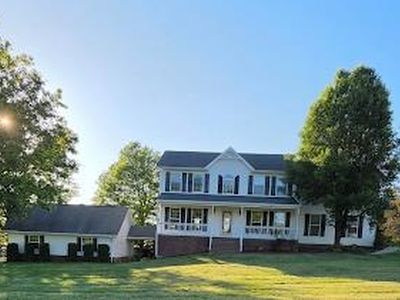 17289 Crabtree Ct