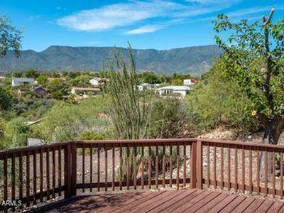 1045 E BOW MAKER Trail