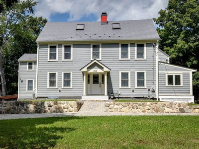 202 Boston Post Rd