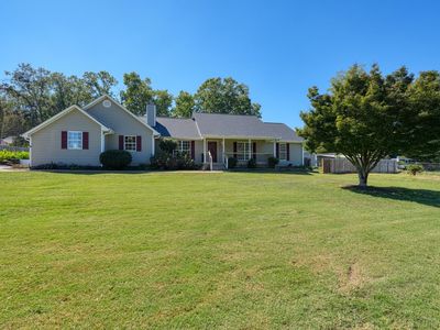 137 Greenway Dr