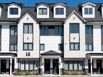 18 Twin Avenue #304