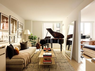 450 Washington St APT 215