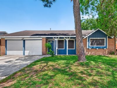 11323 Sagewood Dr