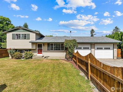 910 Dunlop Street