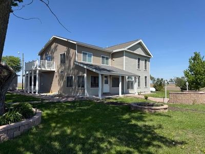 1981 E 8th Rd