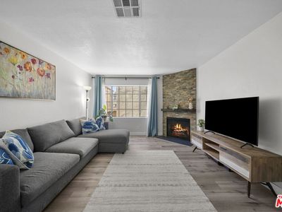 7658 Topanga Canyon Blvd Unit 113