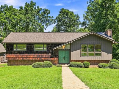 4 Riverview Dr