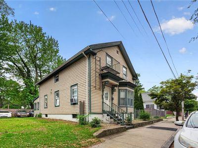 8 Arlington Ave