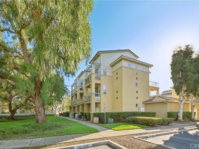 4 Woodcrest Ln APT 326