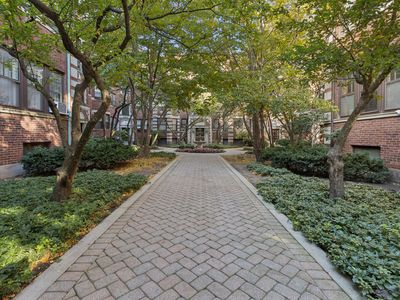 846 Hinman Ave APT 3
