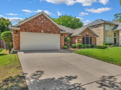 Property at 4825 Gloucester Dr, Grand Prairie, TX