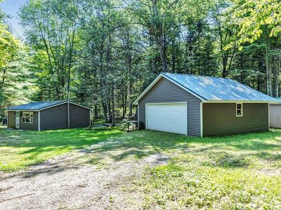 13921 Waubee Lake Dr