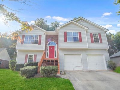 11027 Knotty Pine Pl