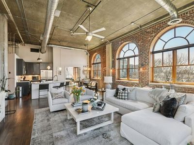 3235 Roswell Rd NE Unit 704