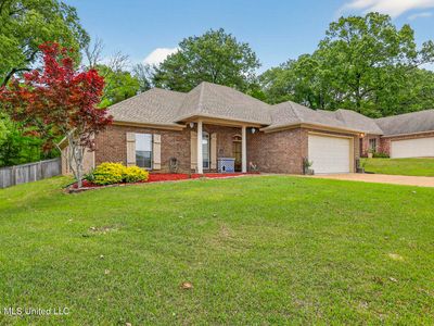 106 Devlin Dr