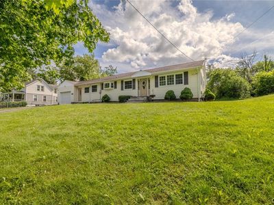 Property at 237 Valley Dr, Elbridge, NY