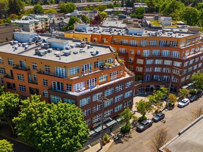 401 NE 71st Street #503