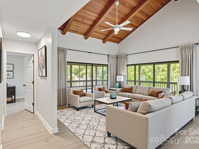 8A Cove Overlook Dr
